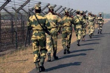 भारत-पाकिस्तान के बॉर्डर पर पाकिस्तानी सैनिकों