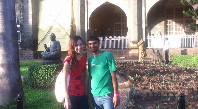 विदेशी बहु ने छोड़ा देशी छोरा फेसबुक पर लिखा