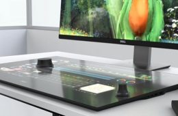 डेल कैनवास ने बनाया बगैर की बोर्ड का कम्प्यूटर