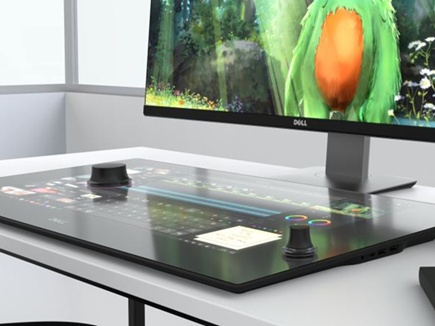 डेल कैनवास ने बनाया बगैर की बोर्ड का कम्प्यूटर