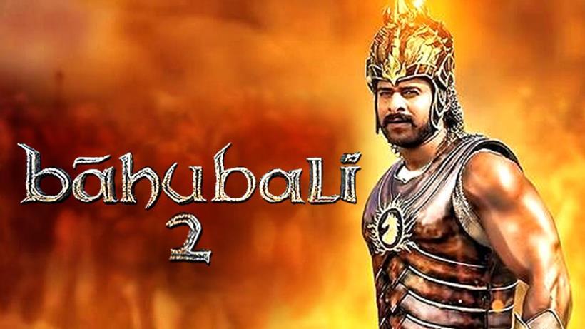 'बाहुबली 2' का टिकट पाने के लिए लोगों की लगी इतनी लंबी लाइन, विडियो देखकर चौक जाएंगे आप!
